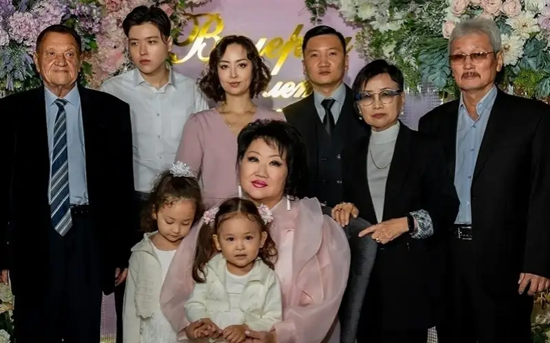 Интернациональная семья