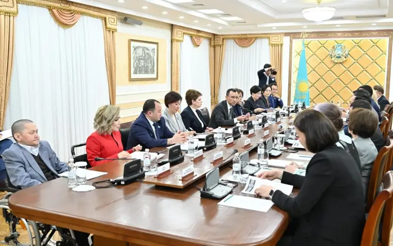 Máýlen Áshimbaev