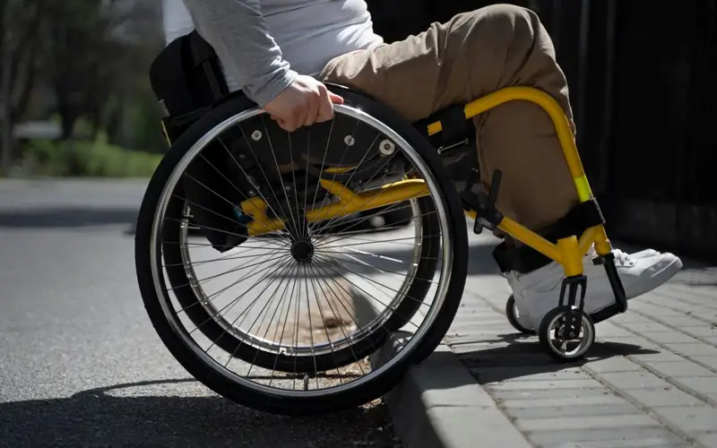 пособия, инвалиды