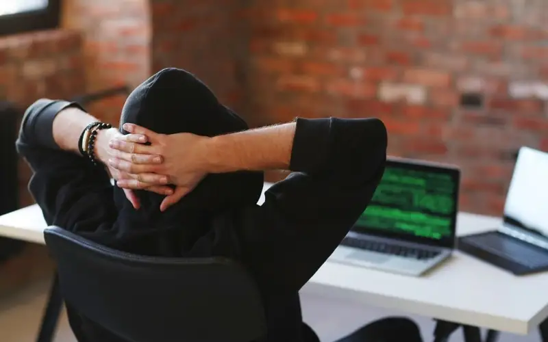 Мошенники рассылают фейковые сообщения от имени руководства госдоходов в Алматы