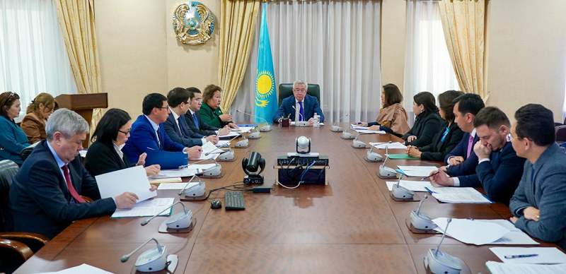 Казахстан вводит запрет на экспорт сахара до конца лета МВК
