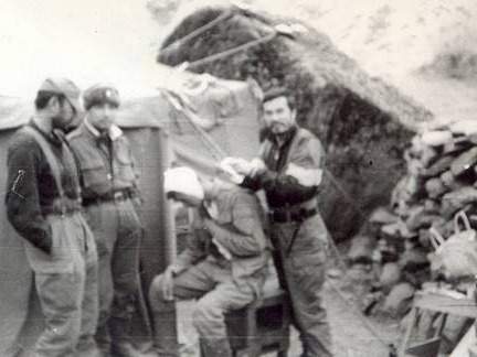 Миротворцы, 7 мая