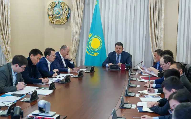 Канат Бозумбаев поручил заселить всех оставшихся без жилья акмолинцев до середины августа
