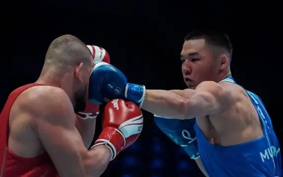 Темірлан Мұқатаев Жалоловты нокаутпен жеңіп, Азия чемпионы болды