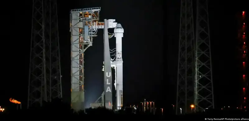 NASA Starliner basqaratyn ǵarysh kemesiniń alǵashqy ushyrylymyn keıinge qaldyrdy 