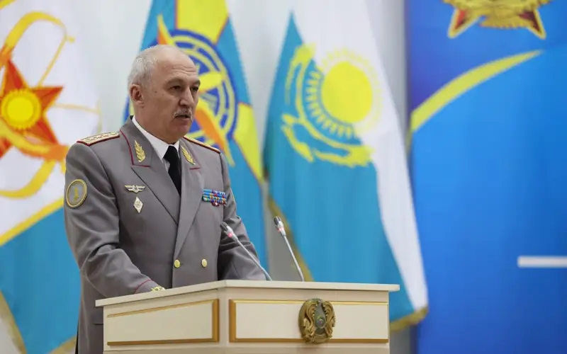 министр обороны генерал-полковник Руслан Жаксылыков