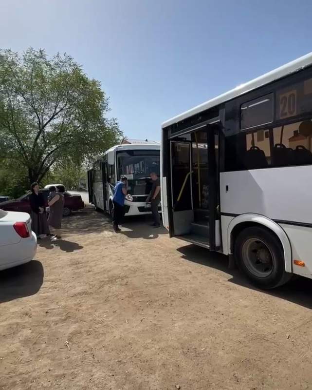 Дачники Уральска начали возвращаться домой