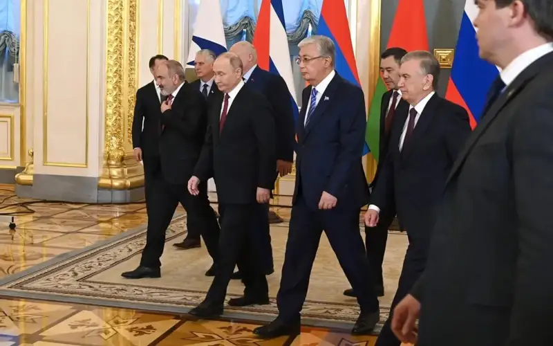 Kazakh President states the need to set up 'seamless logistics' among EAEU states