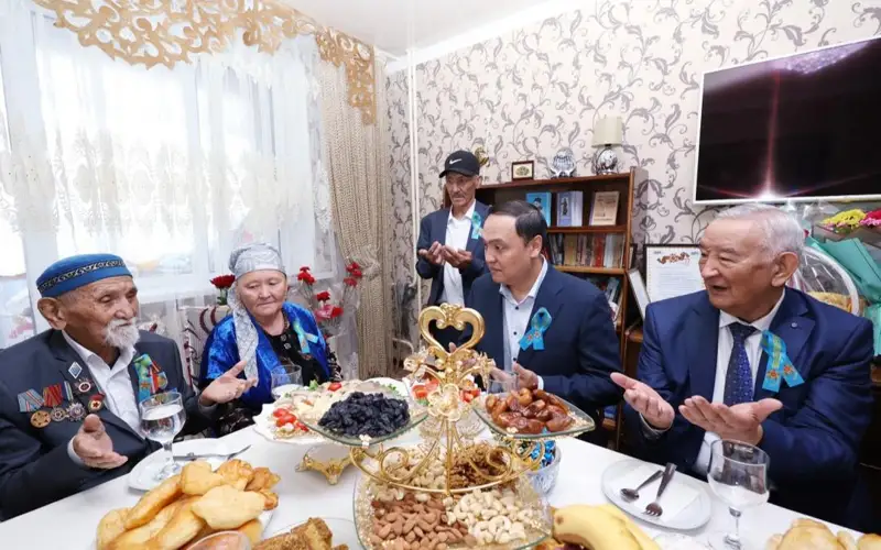 В Жамбылской области чествуют ветеранов Великой Отечественной войны