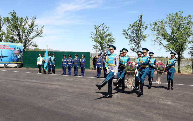 Талдыкорганской авиабазе присвоено имя  легендарного летчика Сергея Луганского