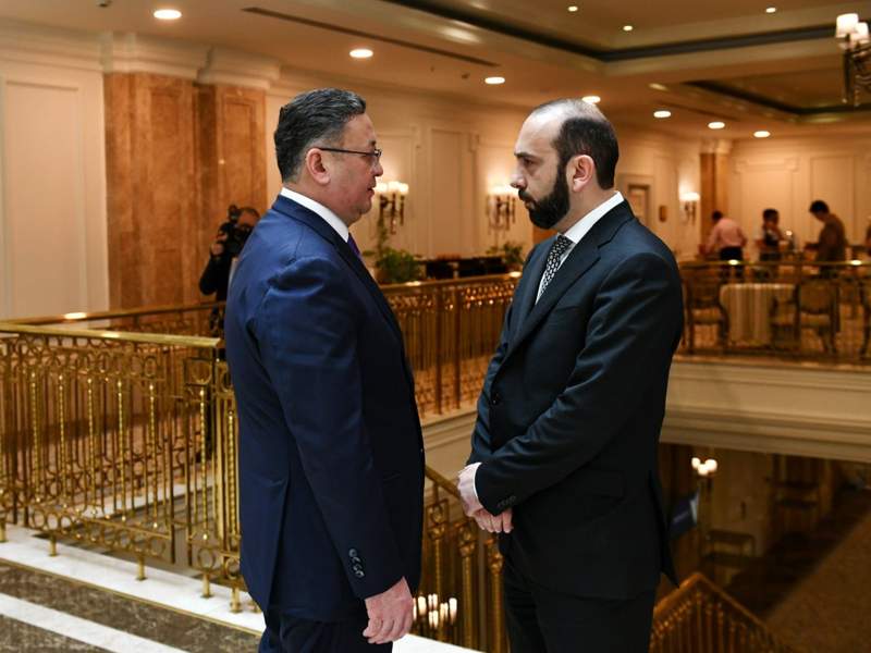 Kazakh, Armenian FMs meet in Almaty Kazakh, Armenian FMs meet in Almaty