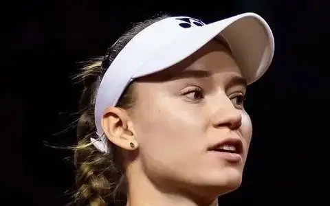 Елена Рыбакина денсаулығына байланысты Рим турниріне қатысудан бас тартты