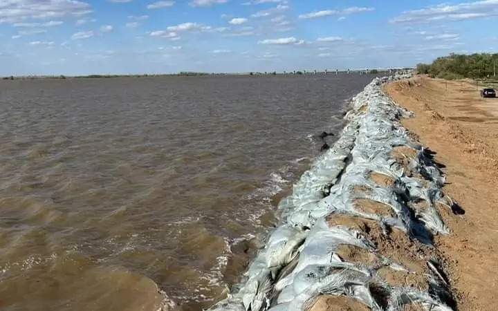 В Атыраускую область пришла большая вода 