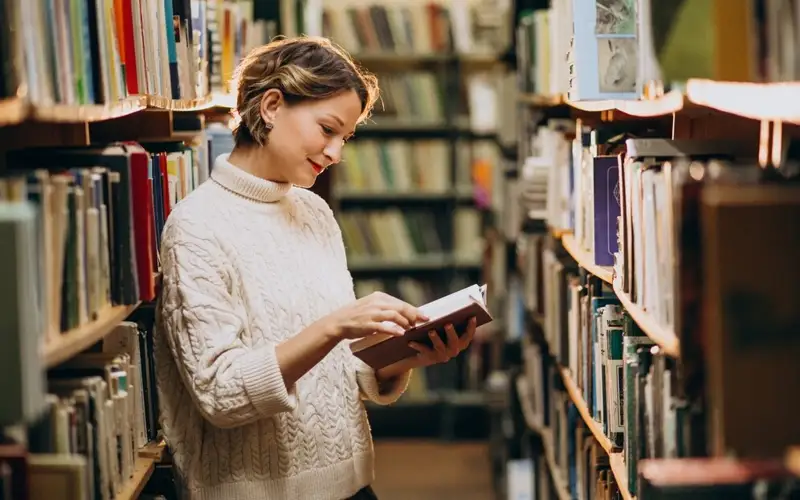 Библиотекарь