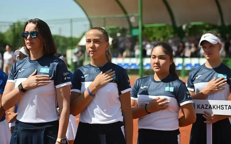 теннис жасөспірімдер