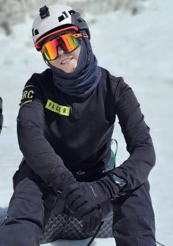 First Kazakh woman conquers Everest First Kazakh woman conquers Everest