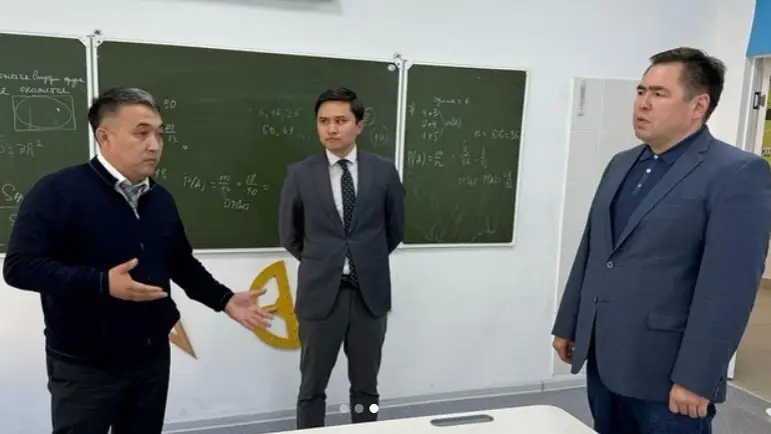 Аким Павлодара созвал совещание по вопросам безопасности в школах