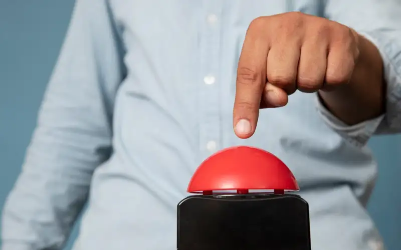 SOS-кнопку для туриста внедрят в Казахстане