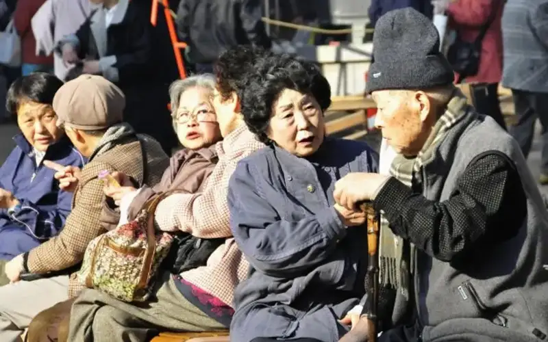 Жапонияда өмірден жалғыз өтетін қарттардың саны артып келеді