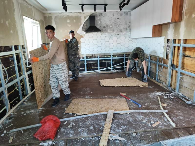 В&nbsp;СКО помогают жителям восстанавливать дома после паводка