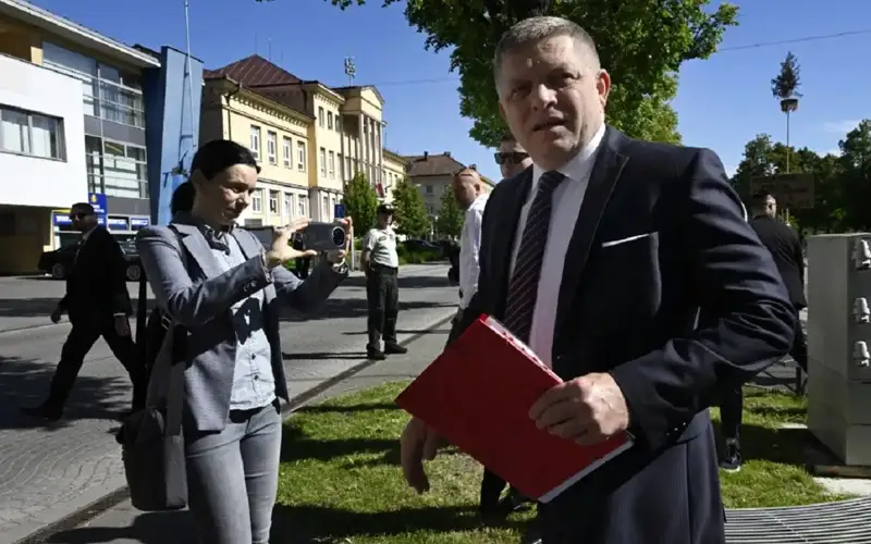 Slovak PM Robert Fico out of danger