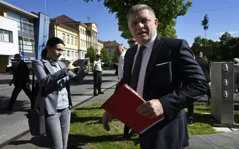 Словакияның премьер-министріне кім оқ атты