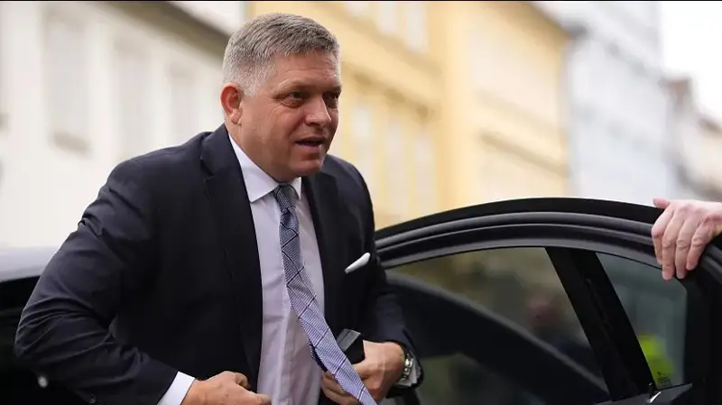 Дәрігерлер Словакия премьер-министрінің өмірі үшін күресіп жатыр