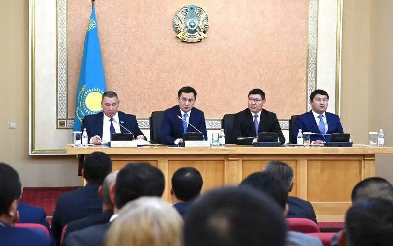 Руководитель Администрации президента представил нового акима Мангистауской области