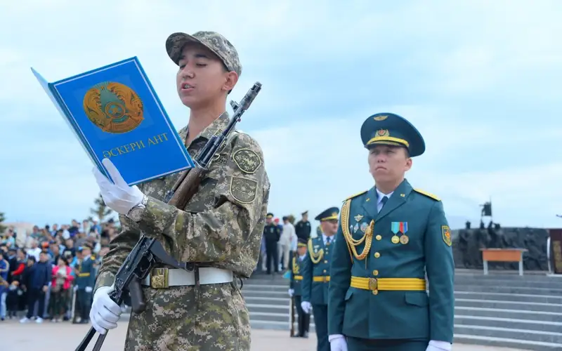 Новобранцы приняли присягу в Астане