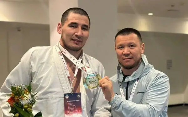 Карагандинцы завоевали 12 медалей на чемпионате Азии по джиу-джитсу