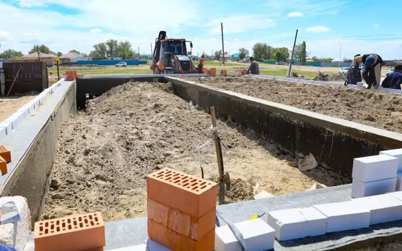 Строительств 200 домов начали в Уилском районе Актюбинской области