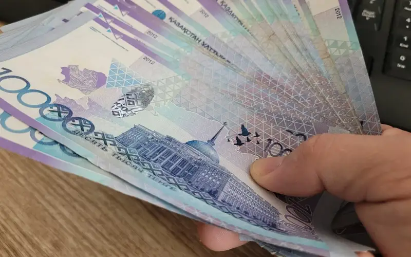 деньги тенге