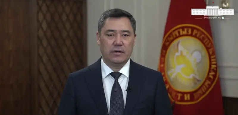 Qyrǵyzstan prezıdenti Bishkektegi oqıǵa jóninde úndeý jasady 