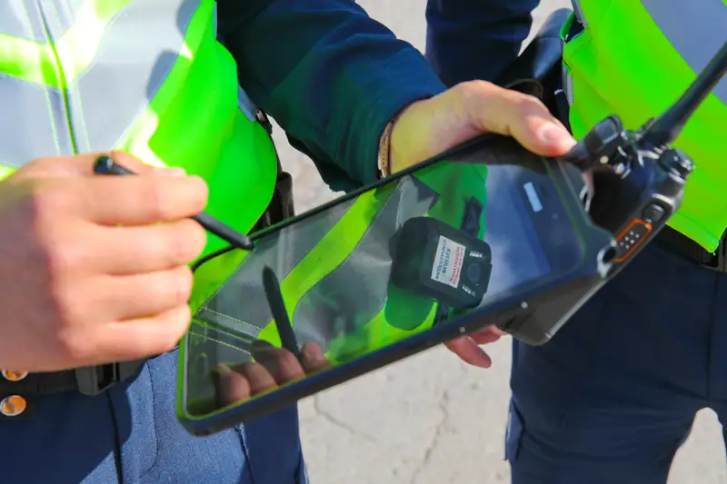 полиция планшет