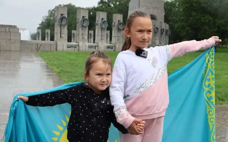 Race in honor of Kazakh people's heroes held in Washington, DC