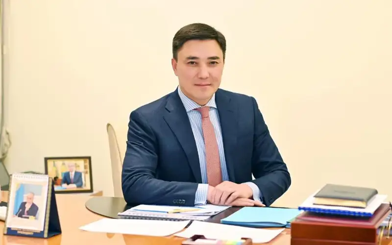 Аким Шымкента Сыздыкбеков Г.А.