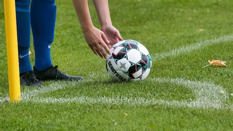 Футболдан Еуропа чемпионаты қазақстандық қай телеарнадан көрсетілетіні белгілі болды