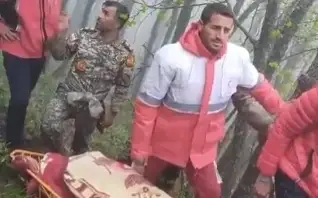 Опубликовано видео перевозки тела президента Ирана