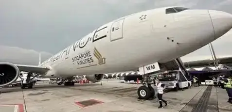 Officials start investigation into Singapore Airlines' turbulence-hit flight