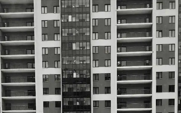 квартиры, дома