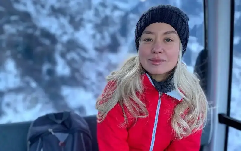 Another Kazakh woman conquers Everest