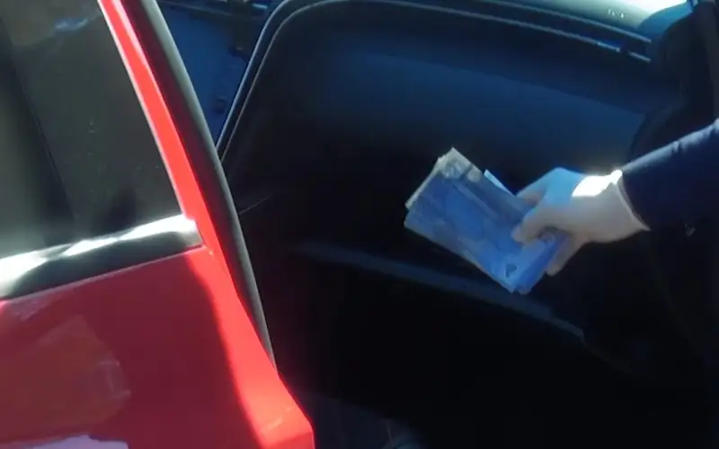 деньги, коррупция