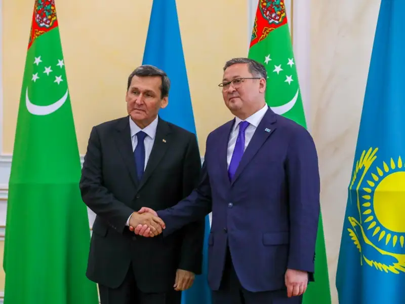 Казахстан и Туркменистан