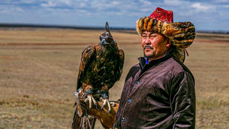 Беркутчи Бүркітші