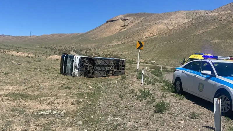 автобус аударылды