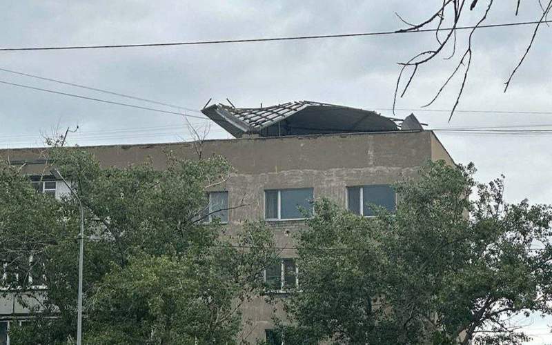 Зачем аким Семея забрался на крышу Зачем аким Семея забрался на крышу