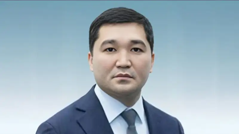 Серик Бахтияр