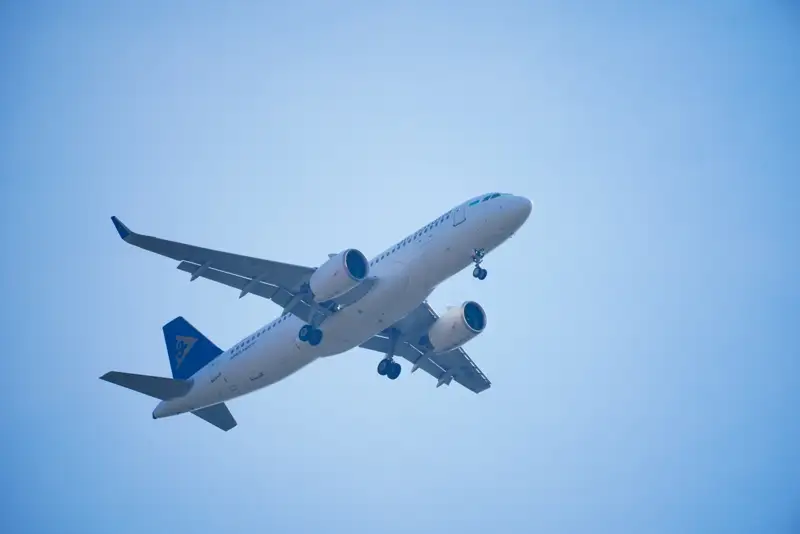 самолет Air Astana Эйр Астана ұшақ 