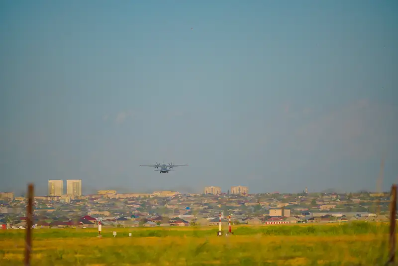 Самолет ұшақ