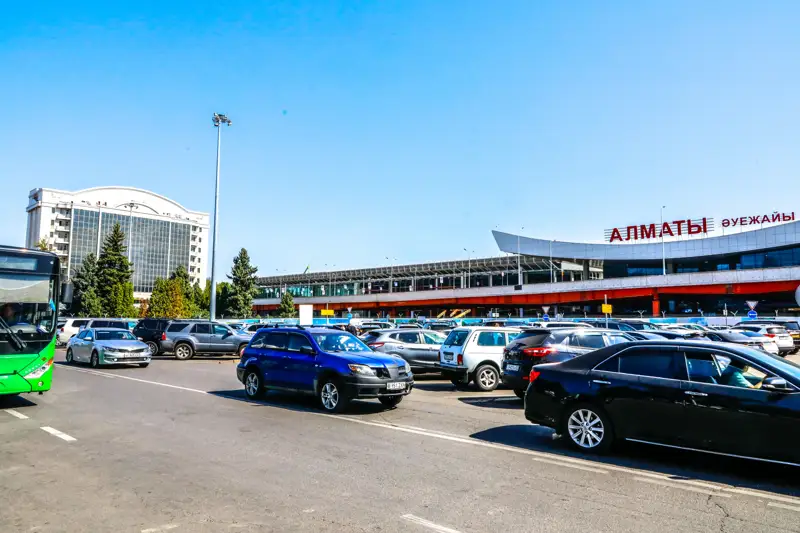 Строительство нового терминала аэропорта Алматы Алматы әуежайының жаңа терминалының құрылысы